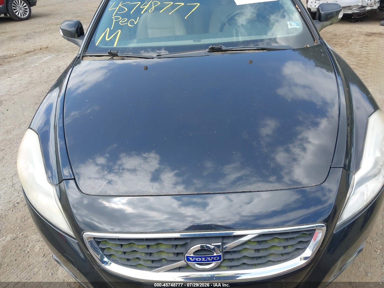 2011 VOLVO C70 T5 (FLEET ONLY)/T5 (RETAIL ONLY) · 6/11