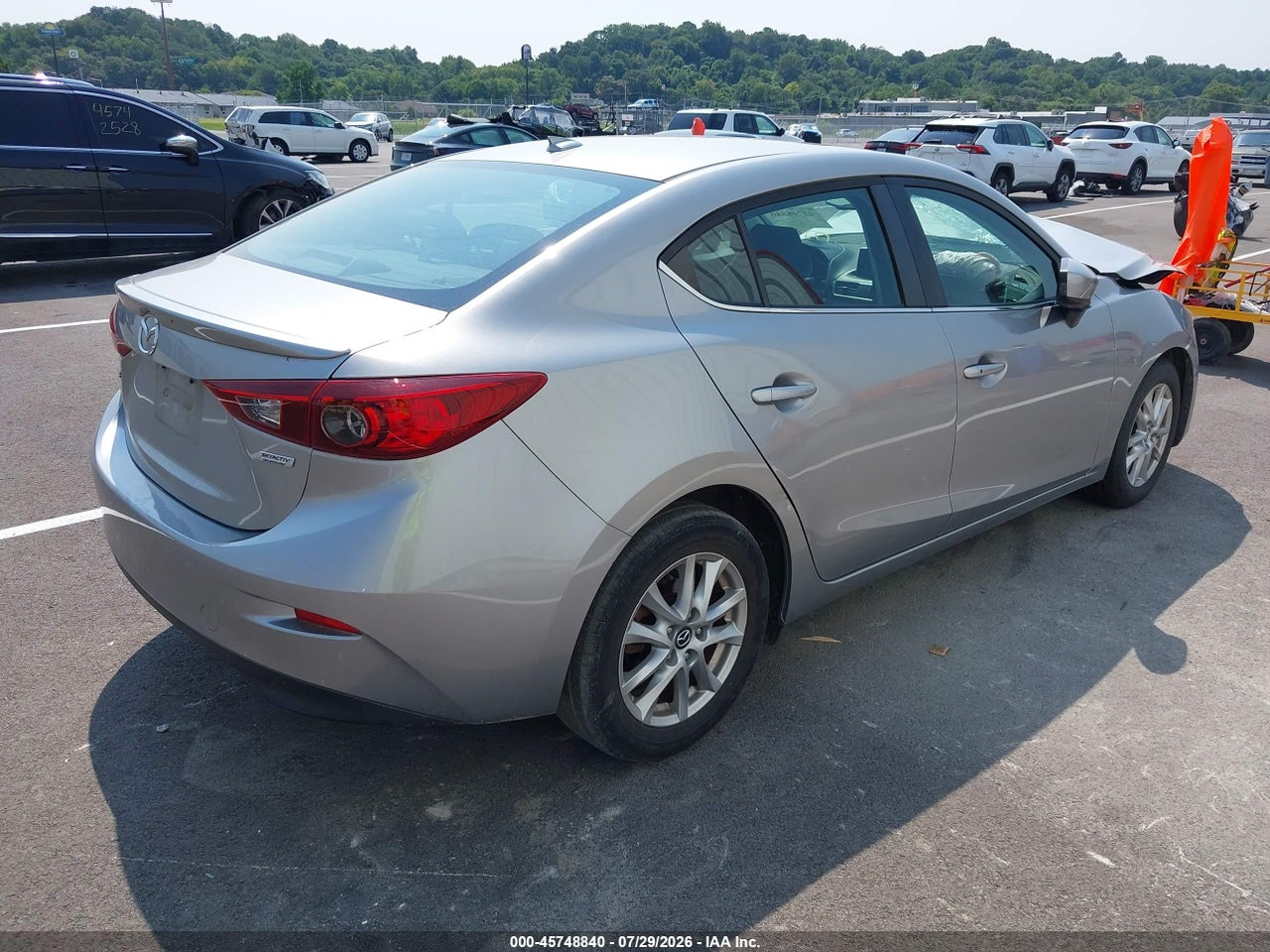 2016 MAZDA MAZDA3 I TOURING · 4/11