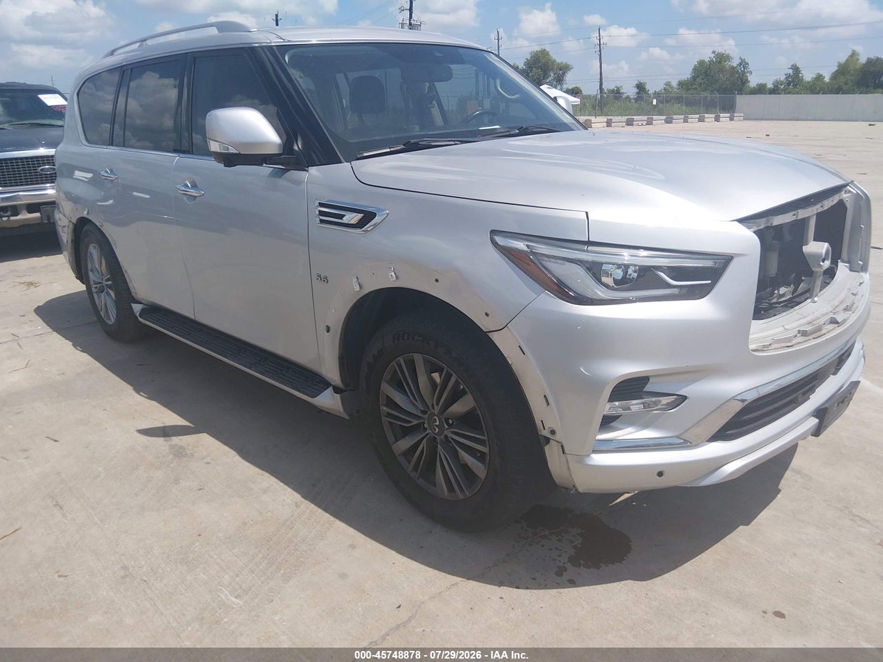 JN8AZ2NF3J9****** · 2018 INFINITI QX80