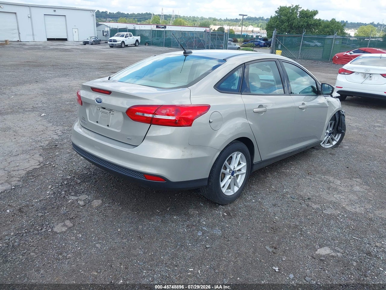 1FADP3F21GL****** · 2016 FORD FOCUS SE · 4/10