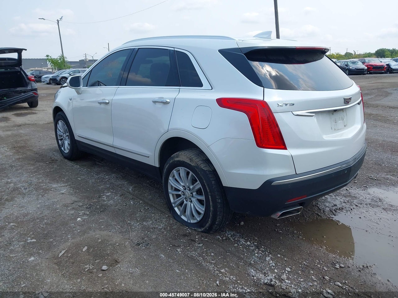 2017 CADILLAC XT5 · 3/11