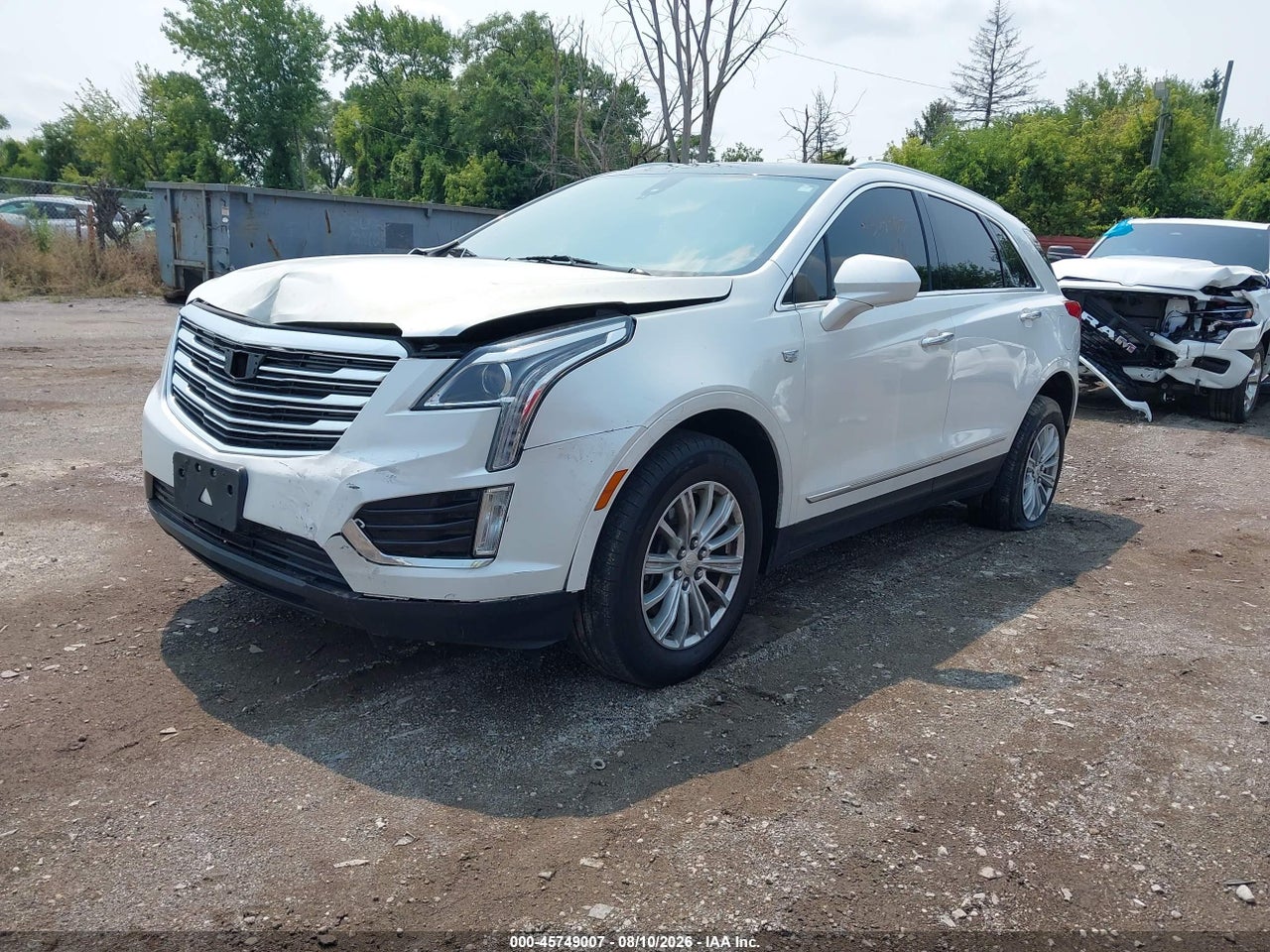 2017 CADILLAC XT5 · 2/11