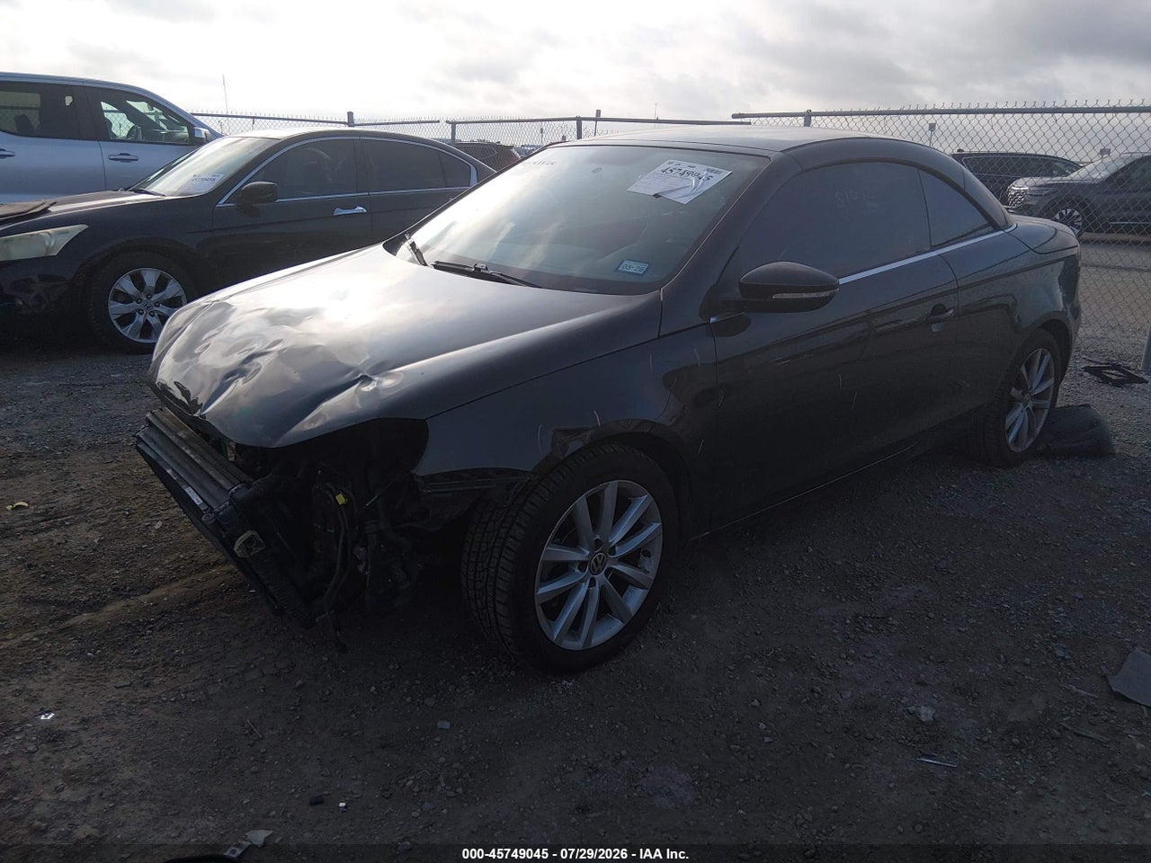 2014 VOLKSWAGEN EOS KOMFORT · 2/11