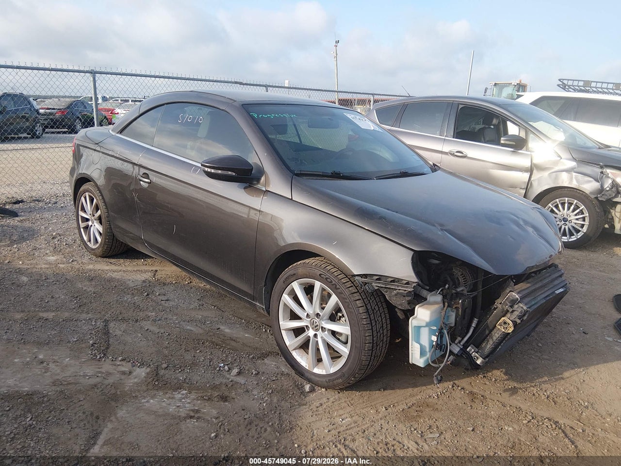 2014 VOLKSWAGEN EOS KOMFORT
