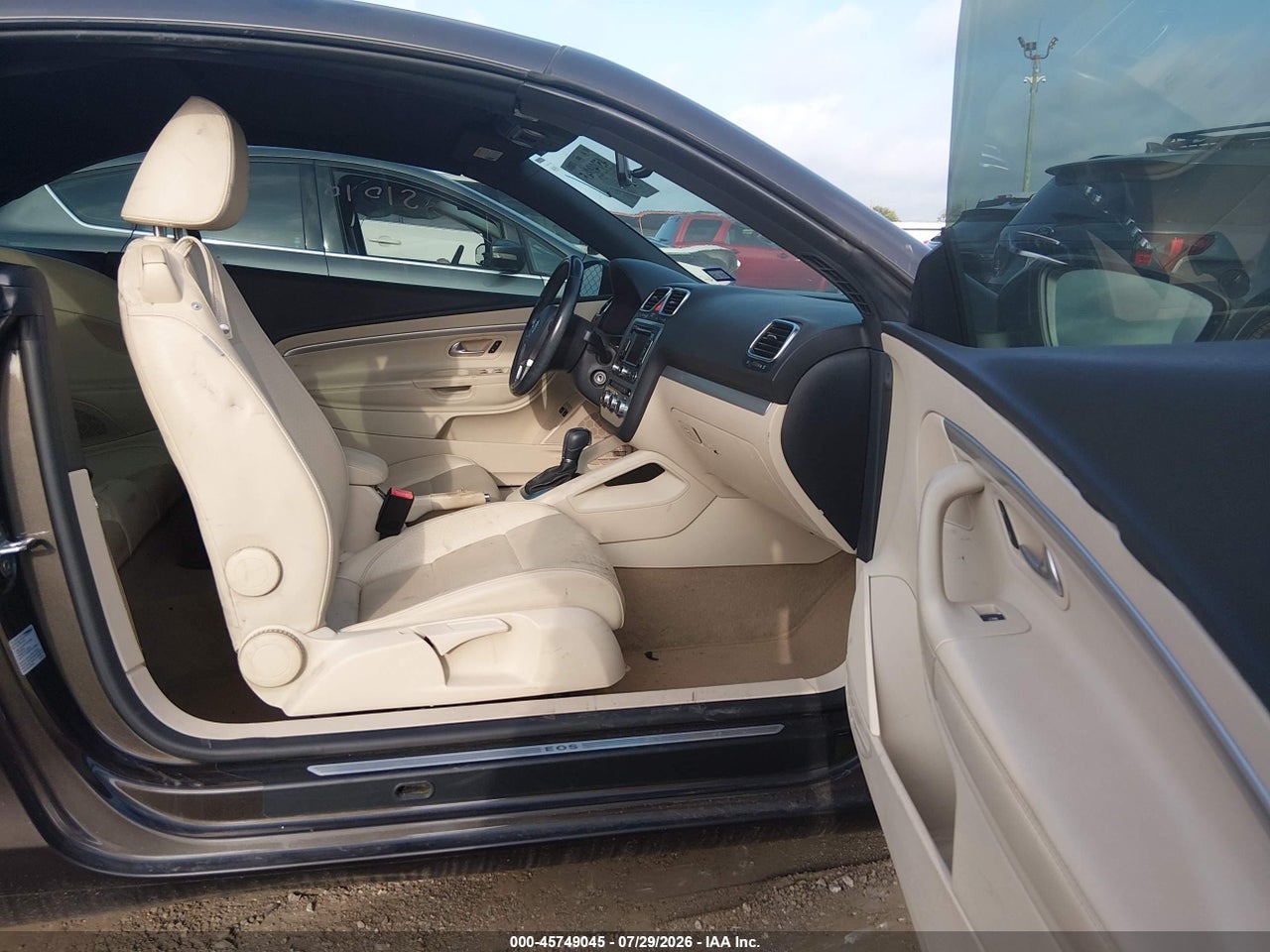 2014 VOLKSWAGEN EOS KOMFORT · 5/11