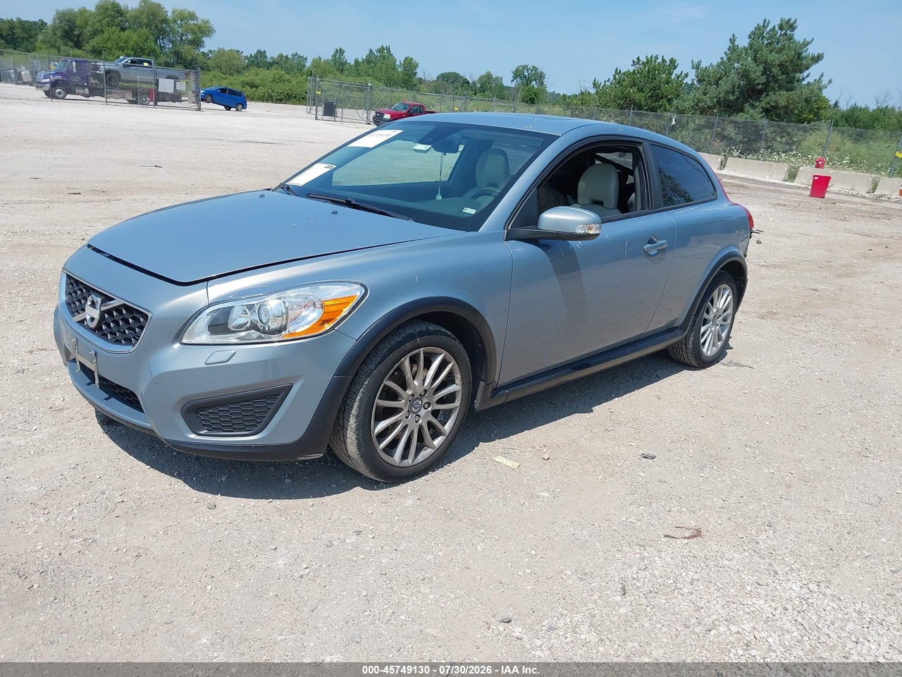 2012 VOLVO C30 T5 · 2/11