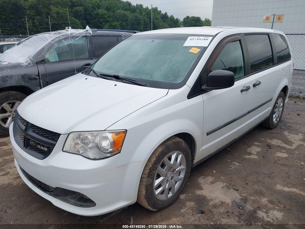 2014 RAM CARGO TRADESMAN · 2/11