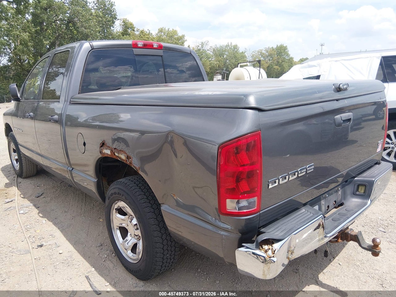 2004 DODGE RAM 1500 SLT/LARAMIE · 6/11