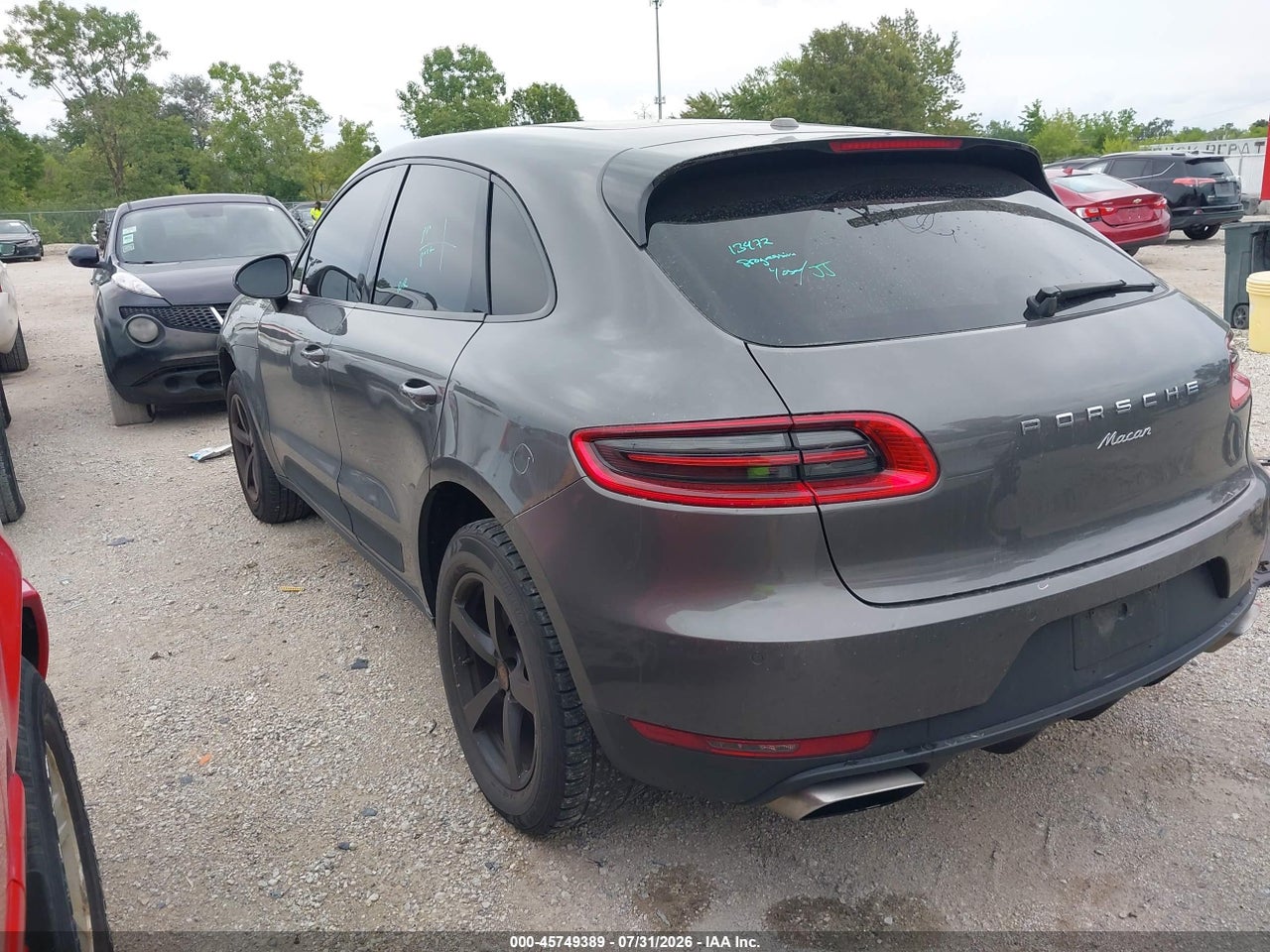 2018 PORSCHE MACAN · 3/11