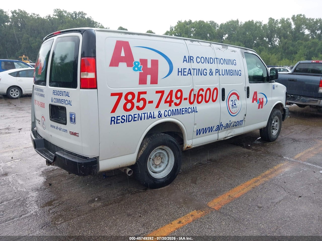 1GTW7FCAXD1****** · 2013 GMC SAVANA 2500 WORK VAN · 4/11
