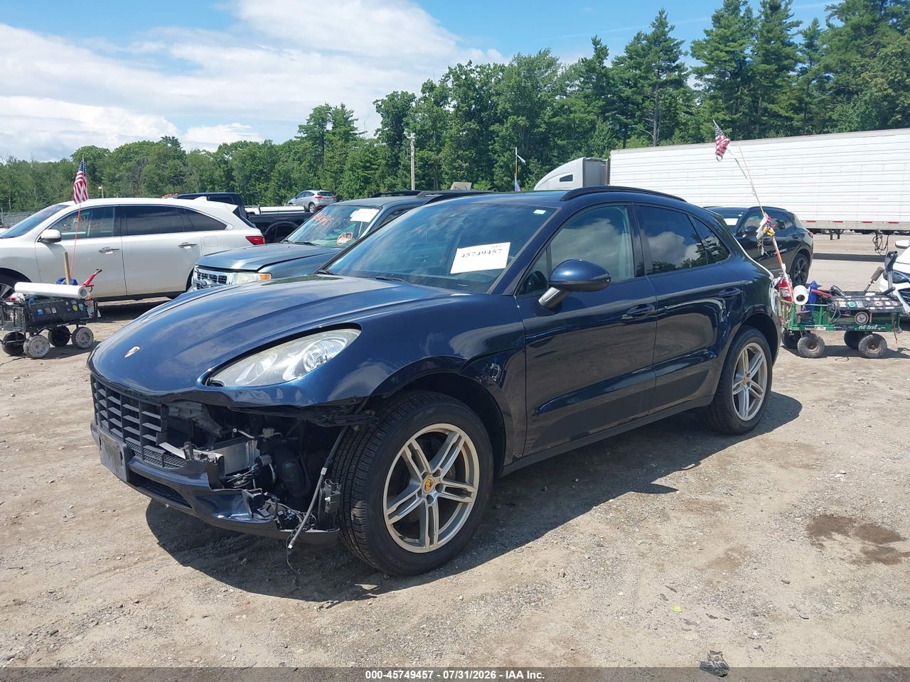 WP1AA2A51HL****** · 2017 PORSCHE MACAN · 2/11