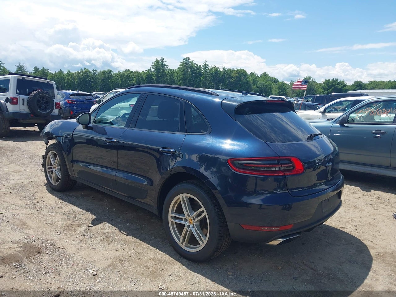 WP1AA2A51HL****** · 2017 PORSCHE MACAN · 3/11