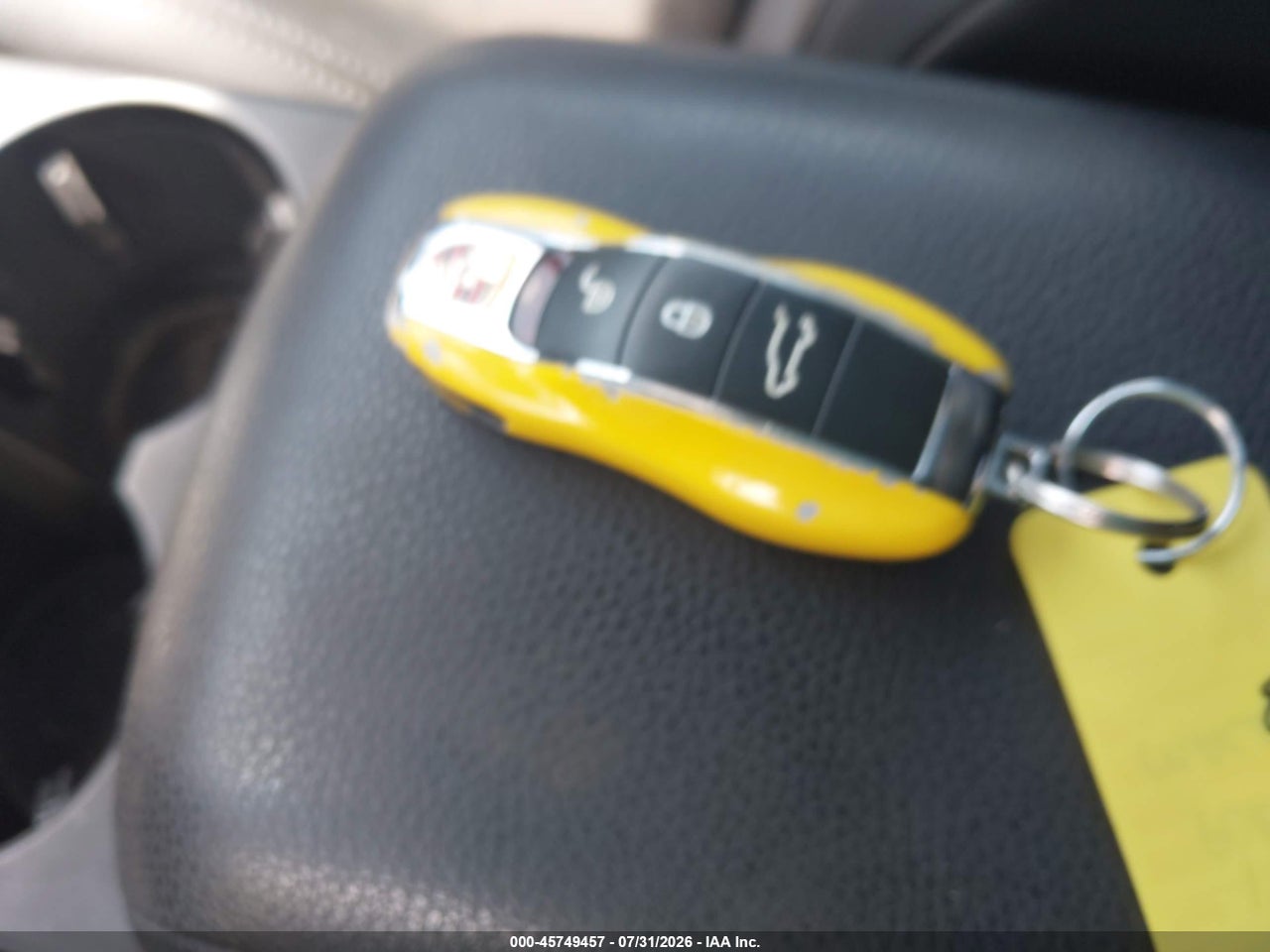 WP1AA2A51HL****** · 2017 PORSCHE MACAN · 11/11