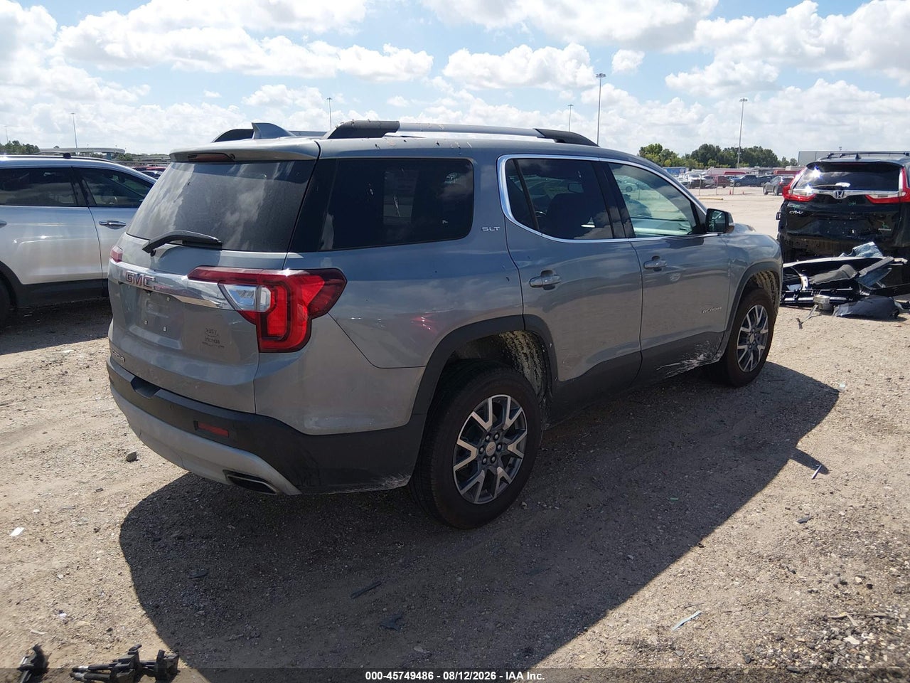 2023 GMC ACADIA FWD SLT · 4/11