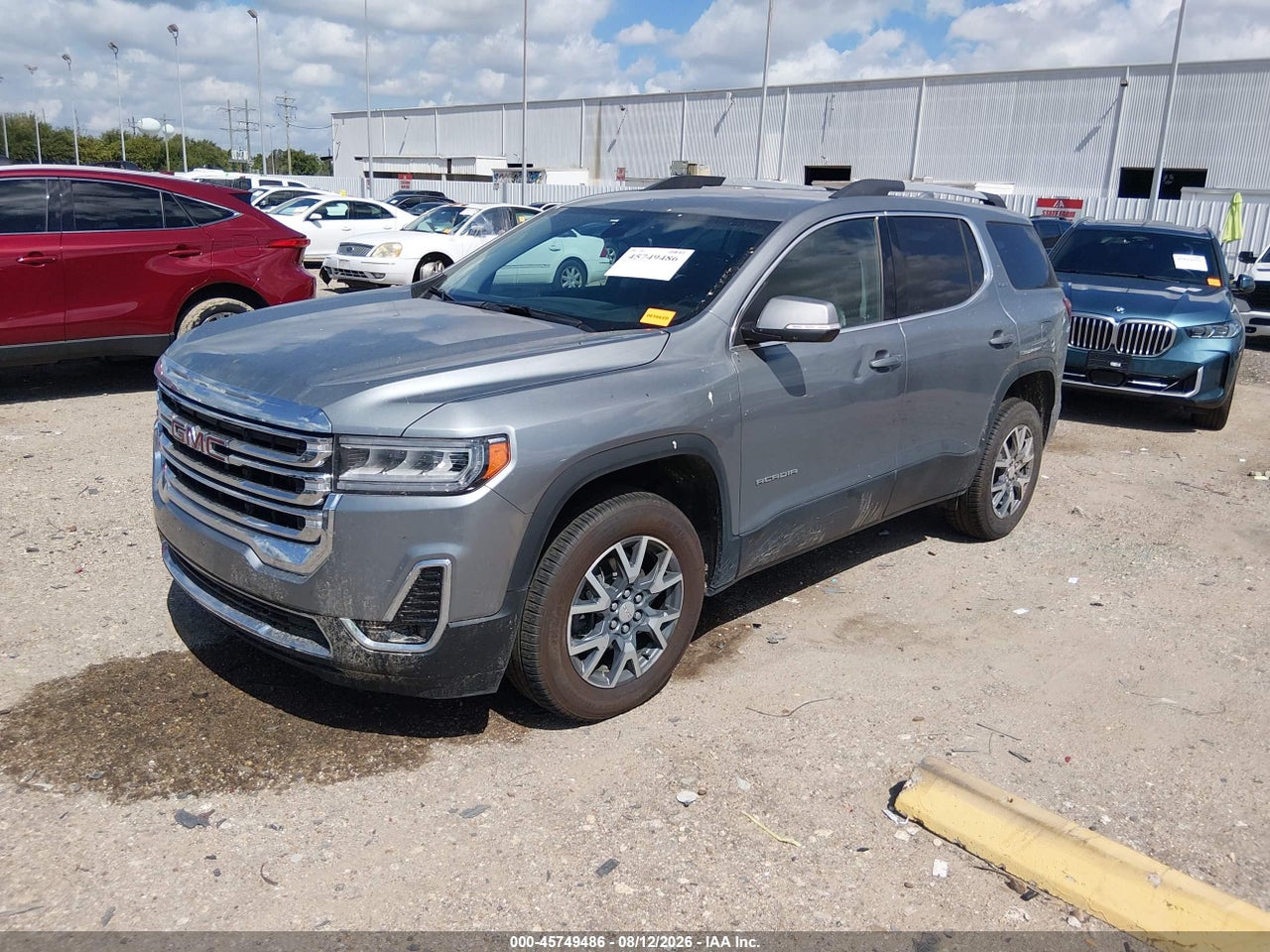 2023 GMC ACADIA FWD SLT · 2/11