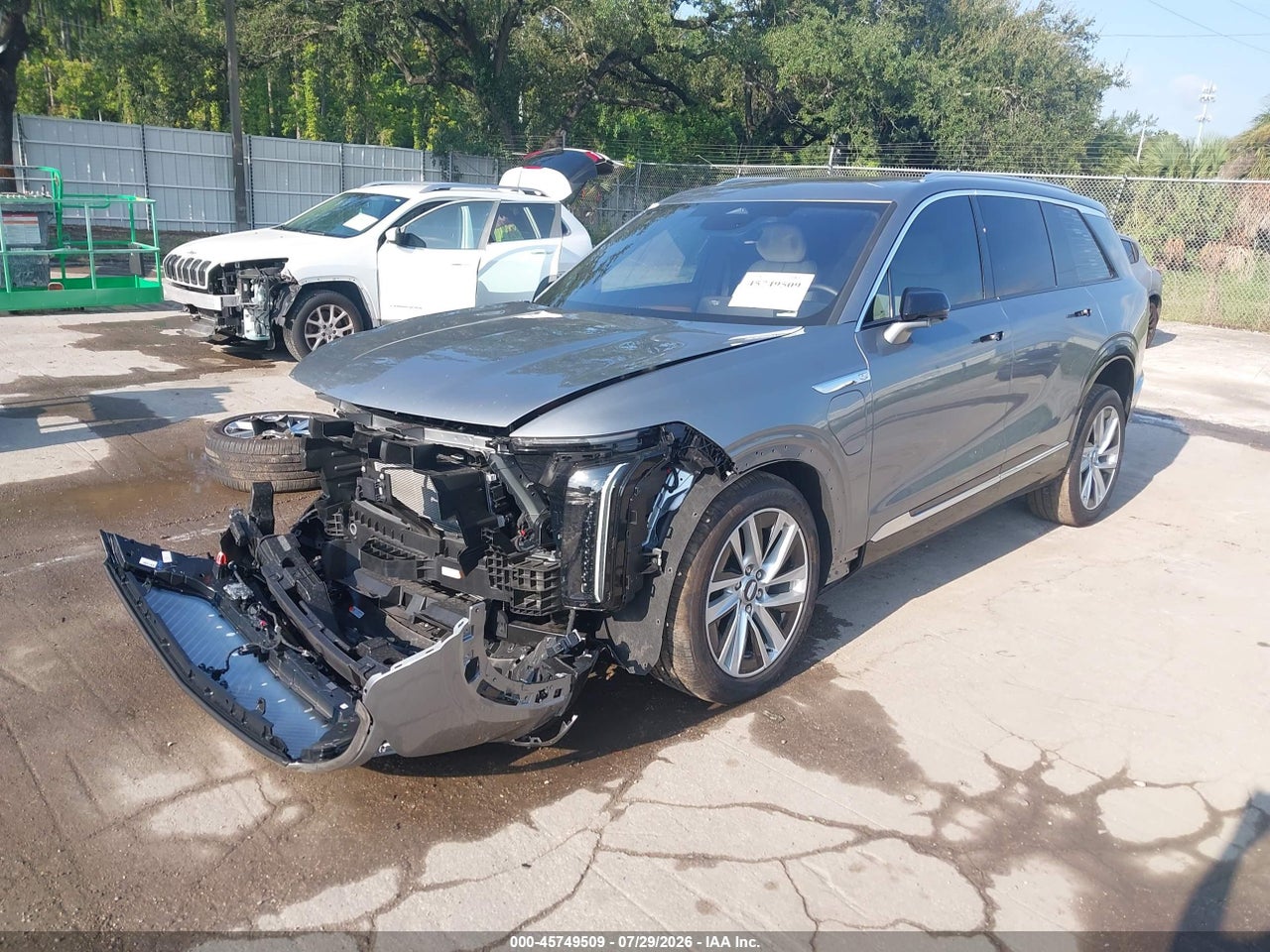 2026 CADILLAC VISTIQ LUXURY · 2/11