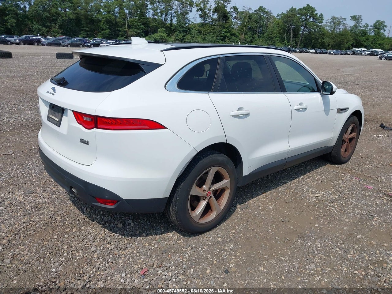 2019 JAGUAR F-PACE 25T PREMIUM · 4/11