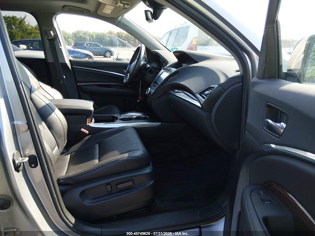 5J8YD4H55JL****** · 2018 ACURA MDX TECHNOLOGY PACKAGE   ACURAWATCH PLUS PKG · 5/11