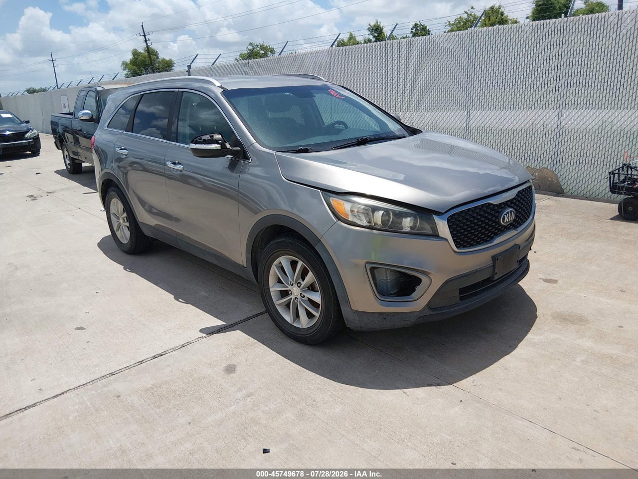 5XYPG4A50GG****** · 2016 KIA SORENTO 3.3L LX