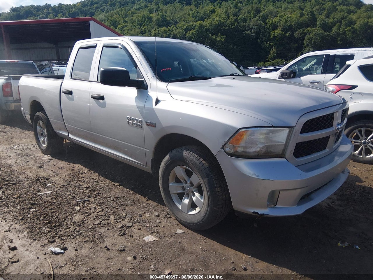 1C6RR7FTXJS****** · 2018 RAM 1500 EXPRESS  4X4 6'4 BOX