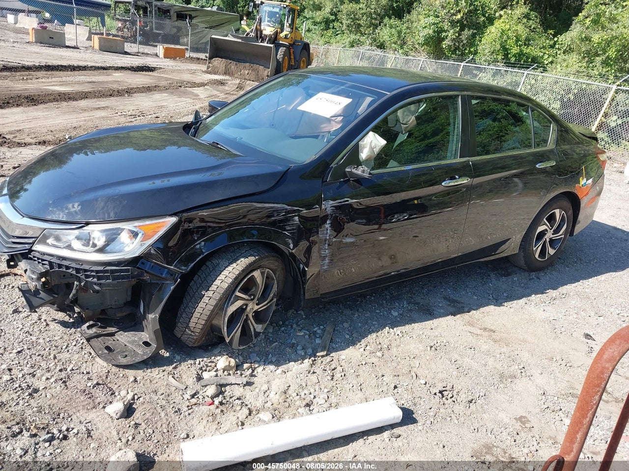 2017 HONDA ACCORD LX · 2/4