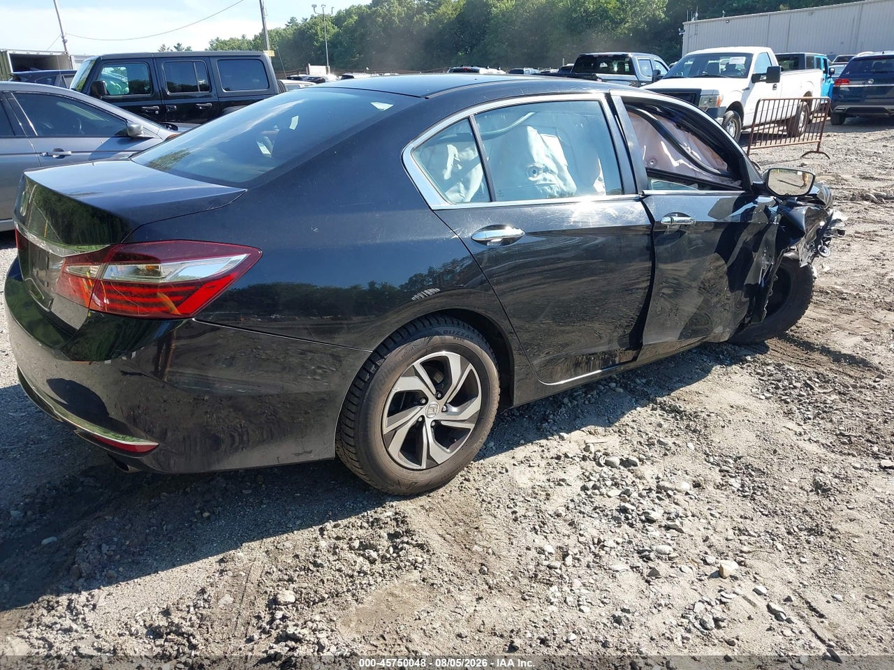 2017 HONDA ACCORD LX · 4/4