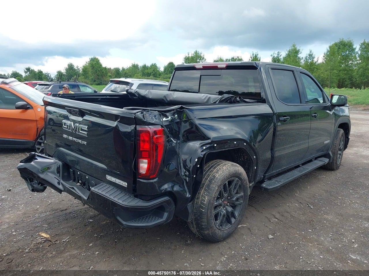 2026 GMC SIERRA 1500 , SHORT BED, ELEVATION, 4WD · 4/10
