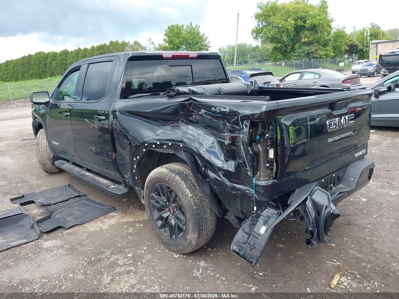 2026 GMC SIERRA 1500 , SHORT BED, ELEVATION, 4WD · 3/10