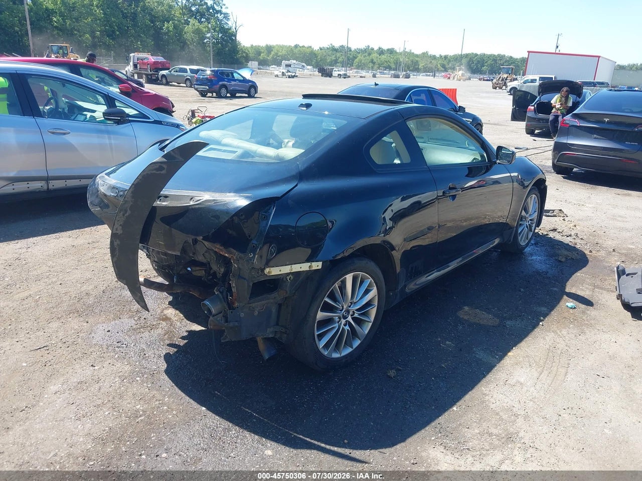 2012 INFINITI G37X · 4/10
