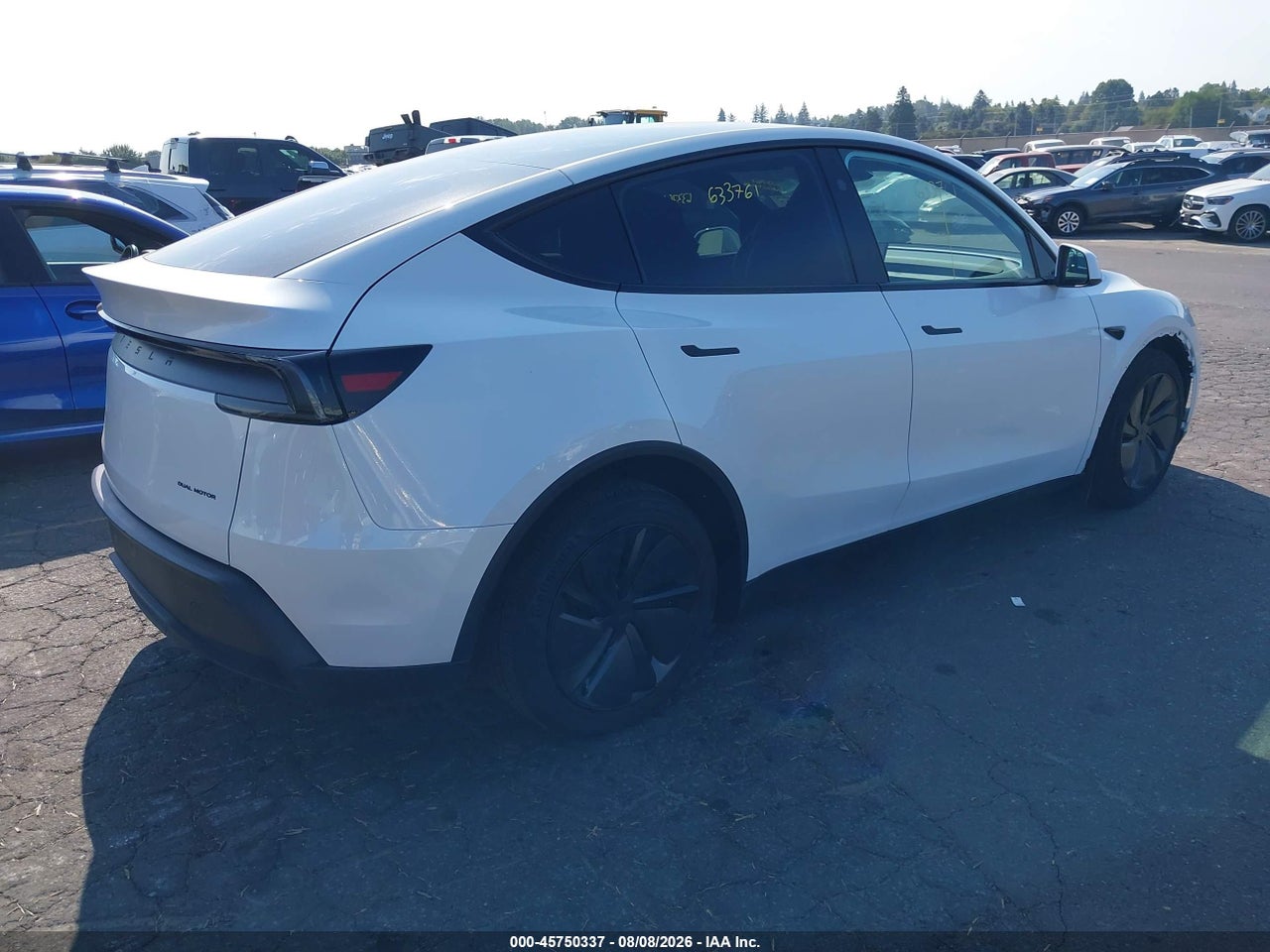 2026 TESLA MODEL Y ALL-WHEEL DRIVE/LONG RANGE LAUNCH SERIES/PREMIUM ALL-WHEEL DRIVE · 4/10