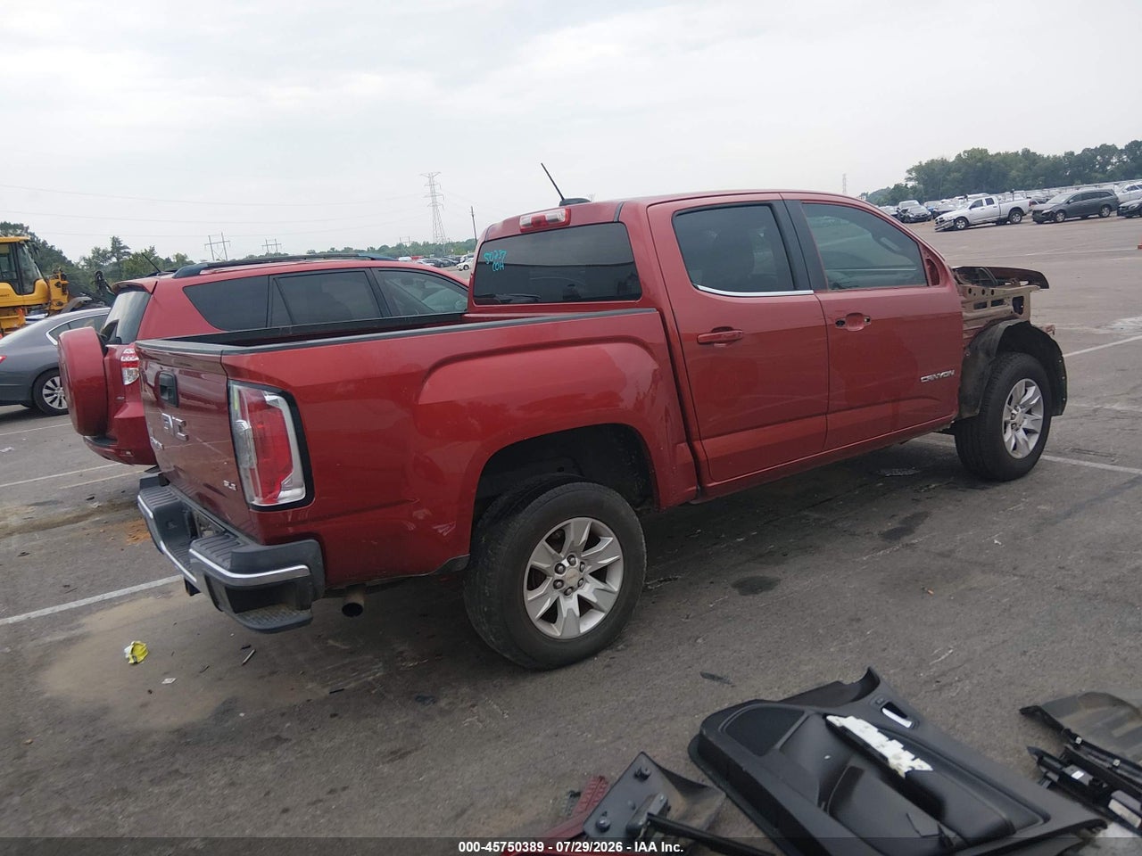 2016 GMC CANYON 2WD SLE · 4/11