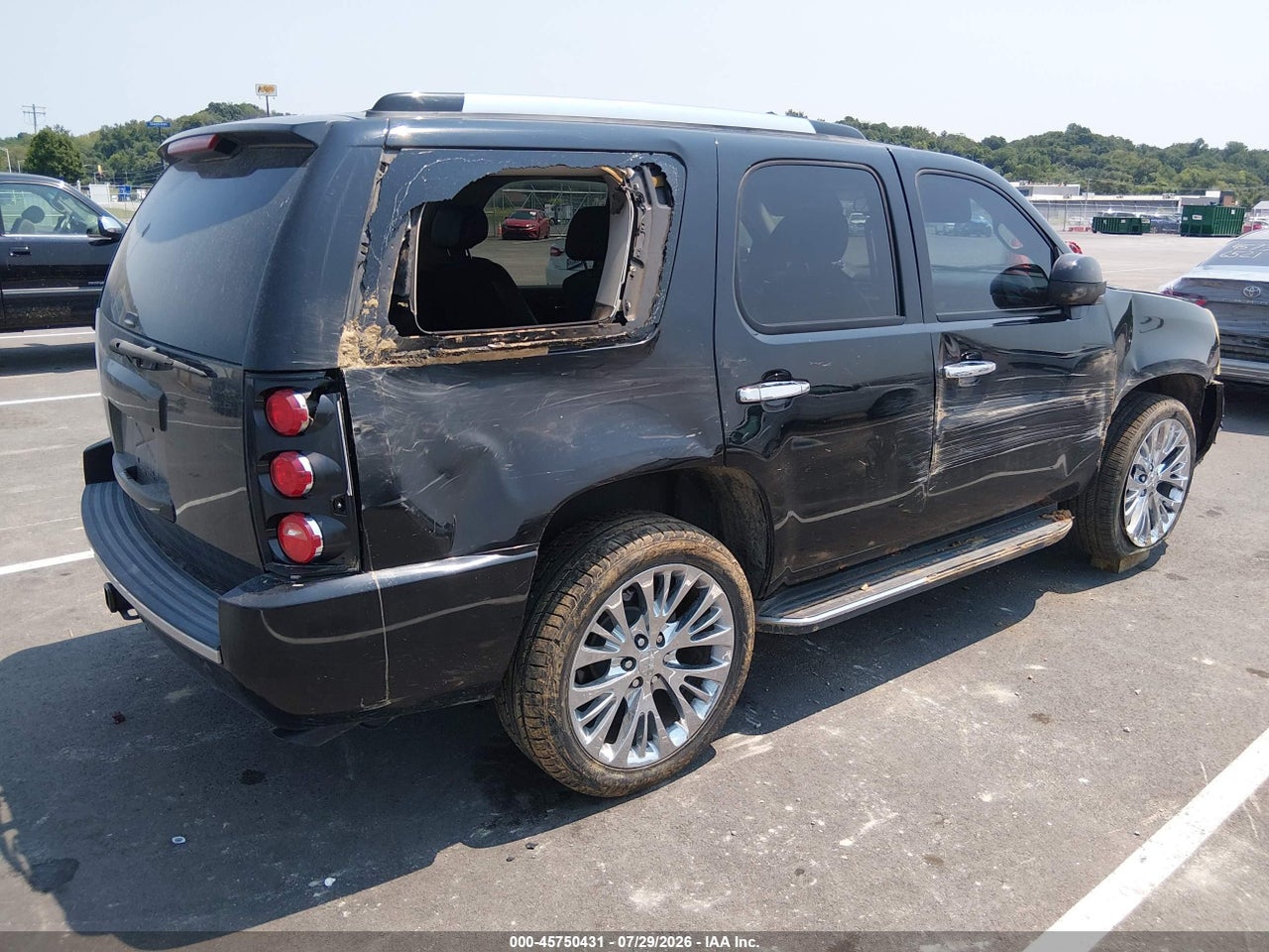 2008 GMC YUKON DENALI · 4/11