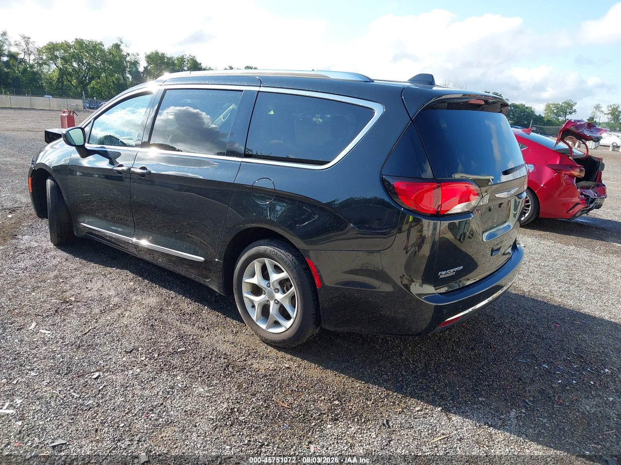 2018 CHRYSLER PACIFICA TOURING L · 3/11