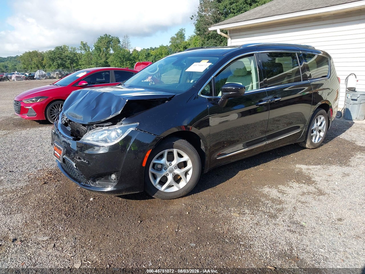 2018 CHRYSLER PACIFICA TOURING L · 2/11