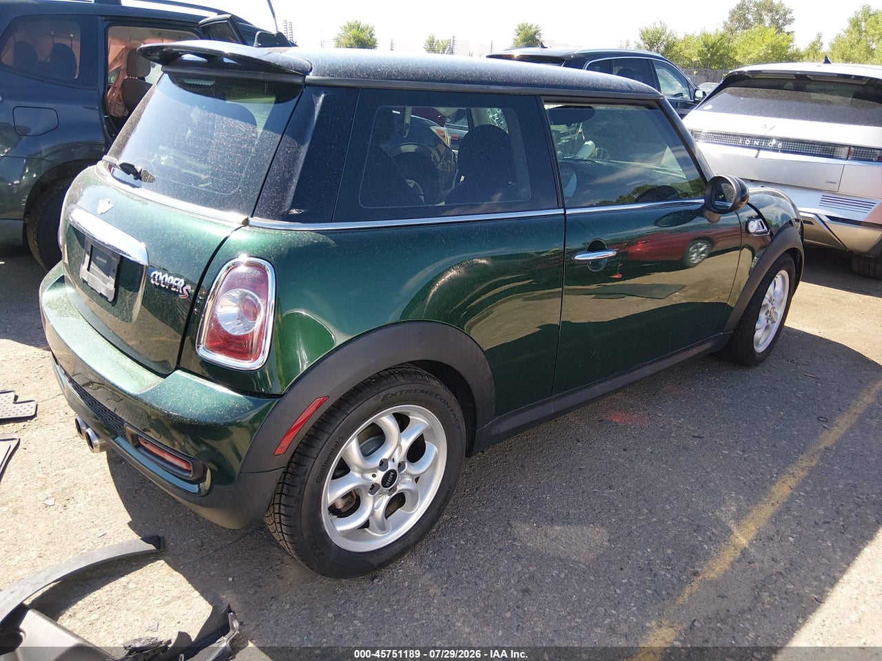 2011 MINI COOPER S · 4/11