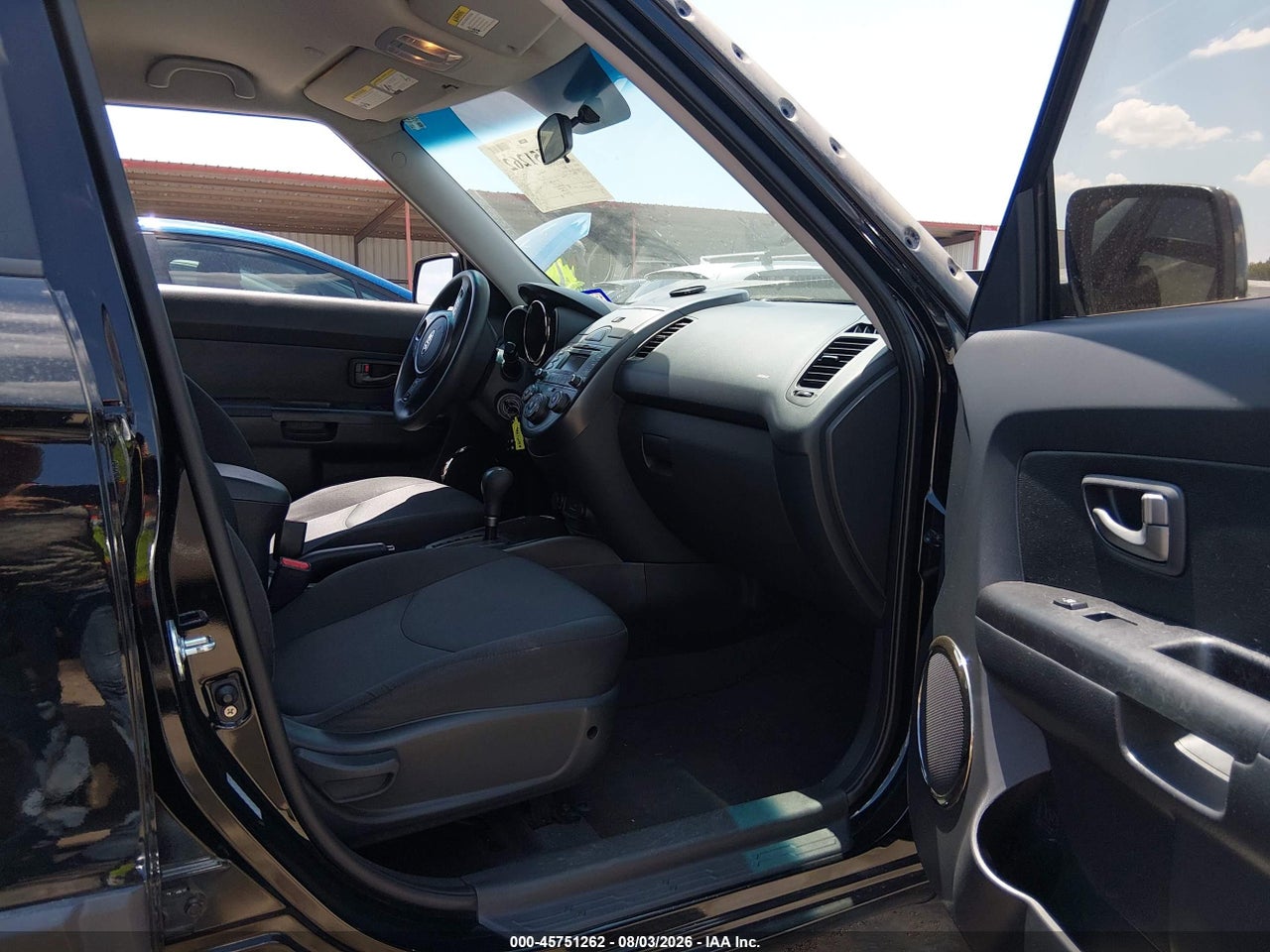 2010 KIA SOUL + · 5/11