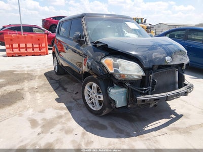 KNDJT2A20A7****** · 2010 KIA SOUL +