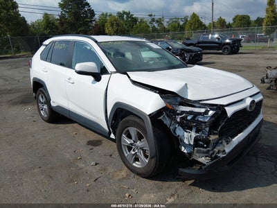 2T3RWRFV8SW****** · 2025 TOYOTA RAV4 HYBRID XLE