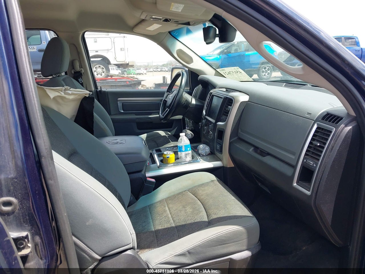 2013 RAM 1500 SLT · 5/11