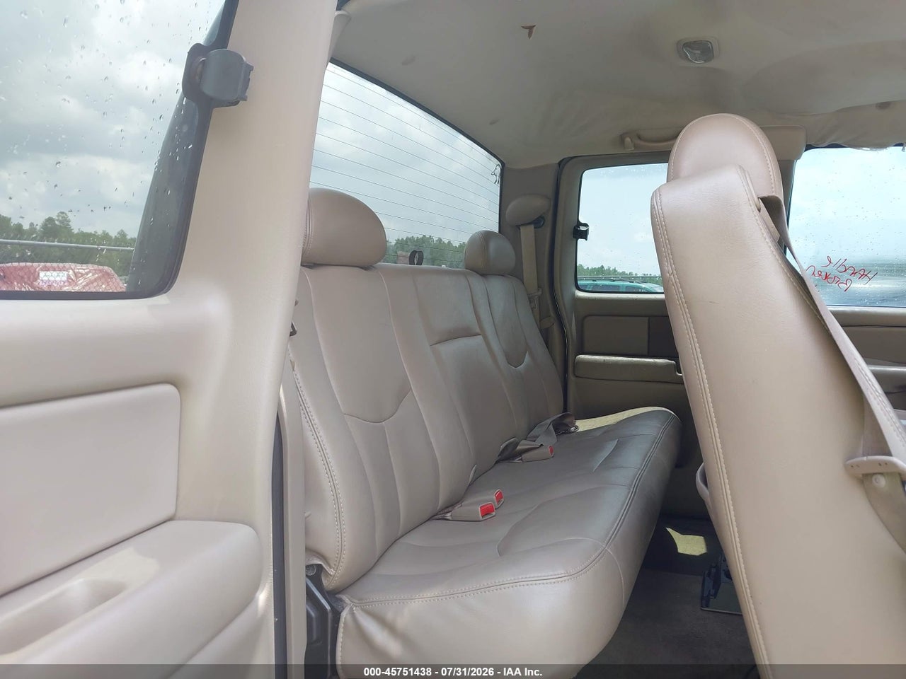 1GTEK19T74E****** · 2004 GMC SIERRA 1500 SLT · 8/11