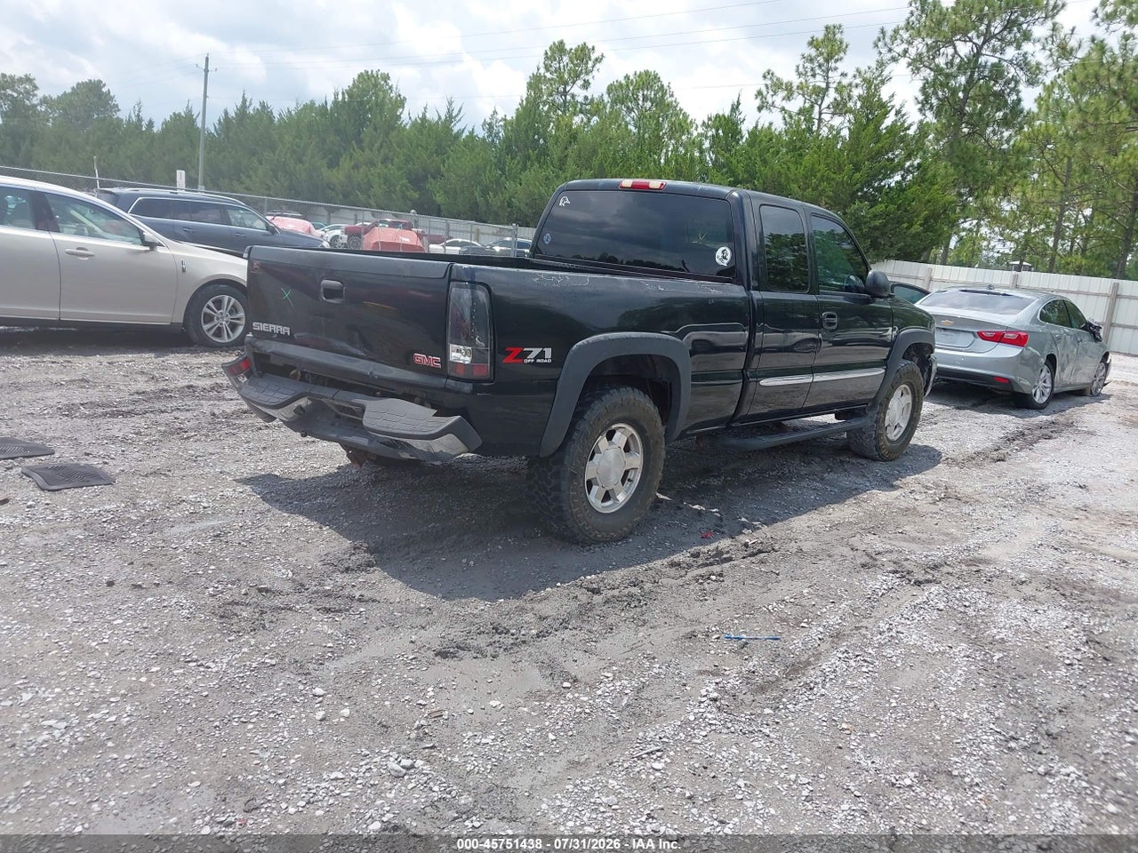 1GTEK19T74E****** · 2004 GMC SIERRA 1500 SLT · 4/11