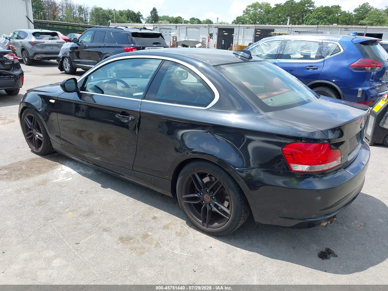 2011 BMW 128I · 3/11