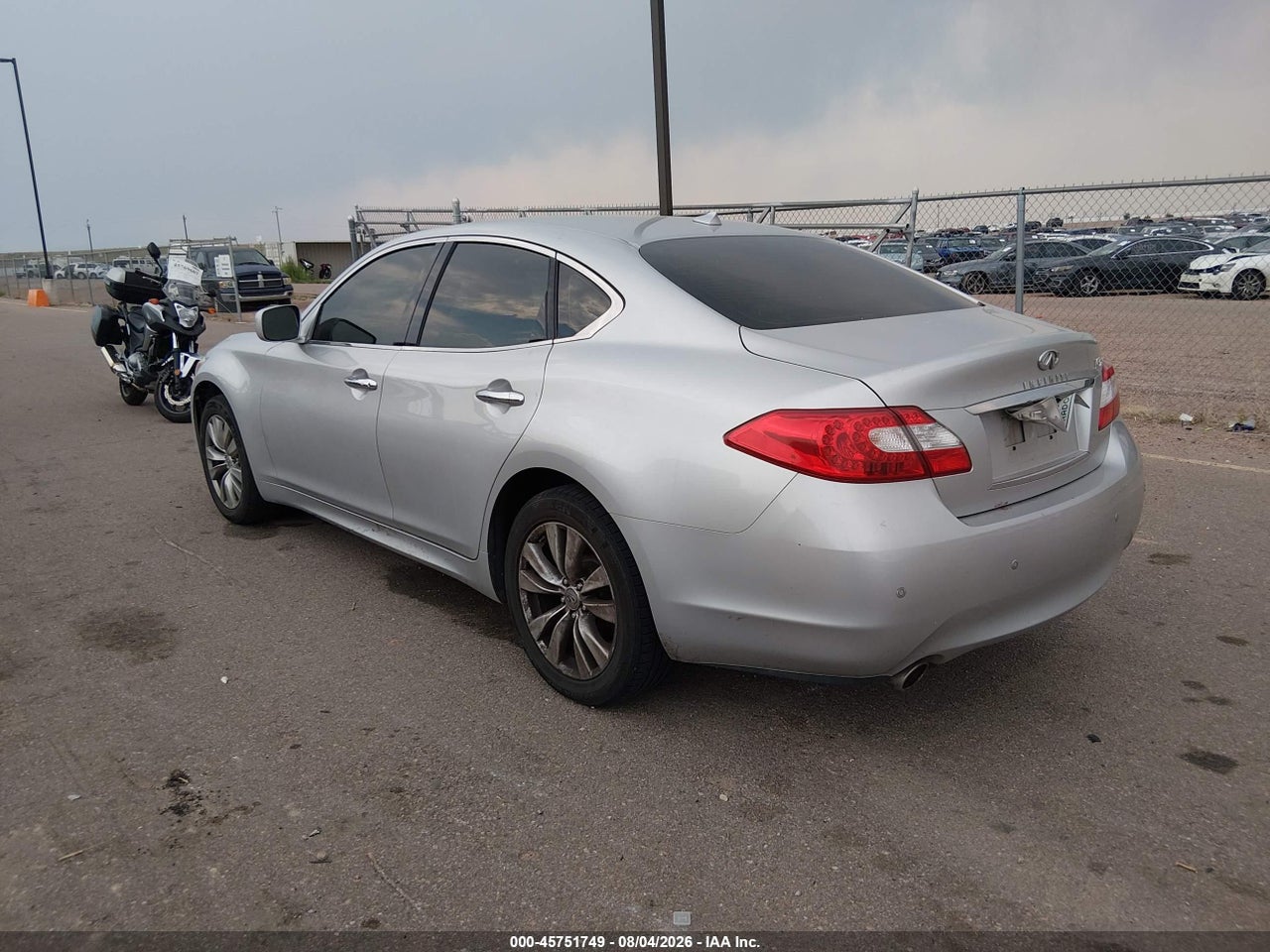 2013 INFINITI M37X · 3/11