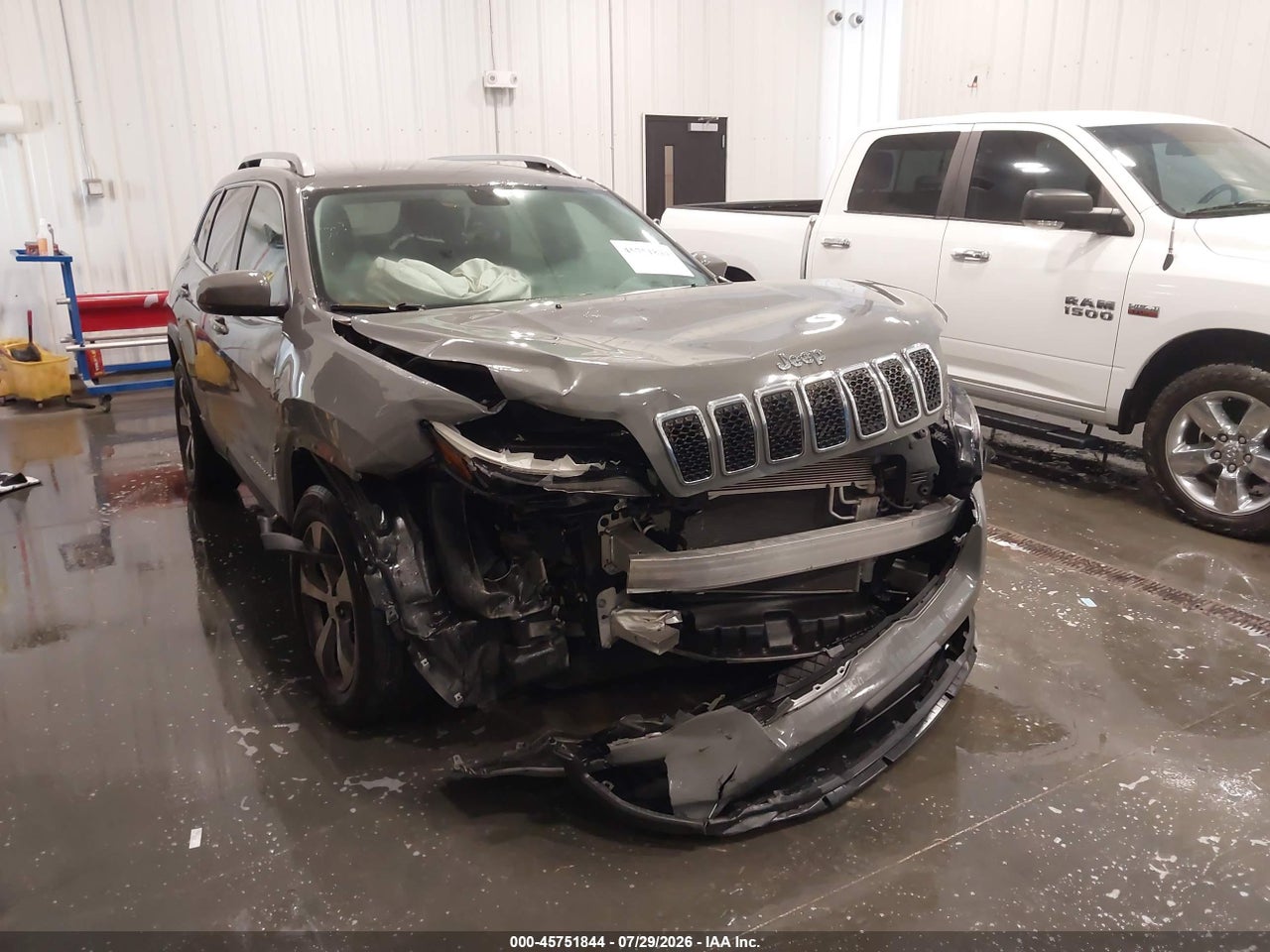 1C4PJMDX6KD****** · 2019 JEEP CHEROKEE LIMITED 4X4 · 6/11