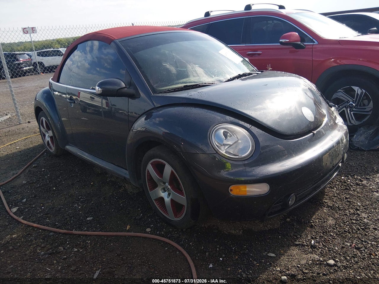 2005 VOLKSWAGEN NEW BEETLE GLS