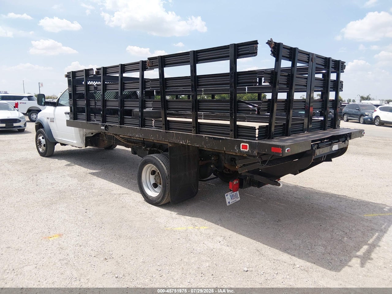 2016 RAM 4500 CHASSIS TRADESMAN/SLT · 3/11