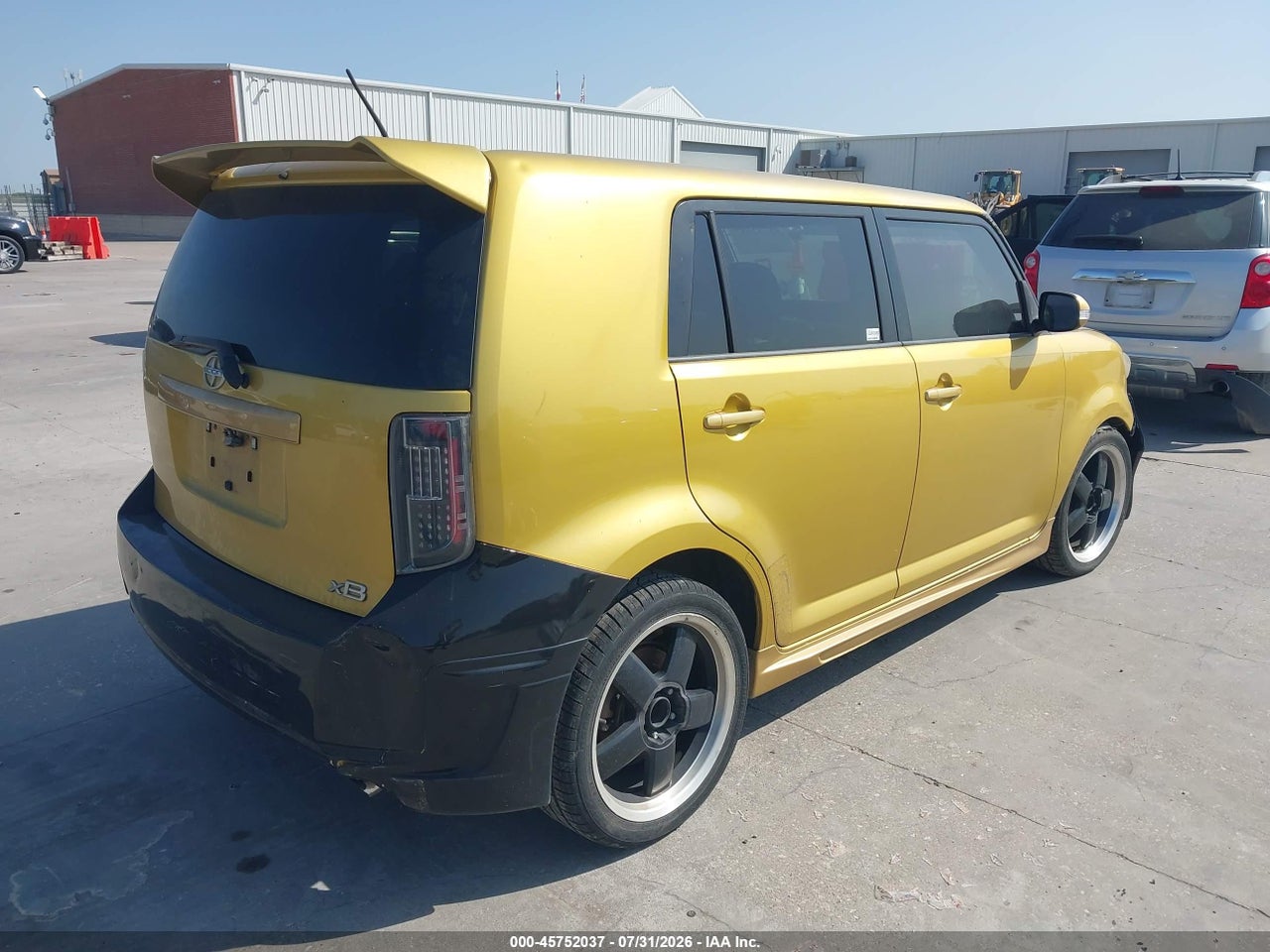 2008 SCION XB · 4/10