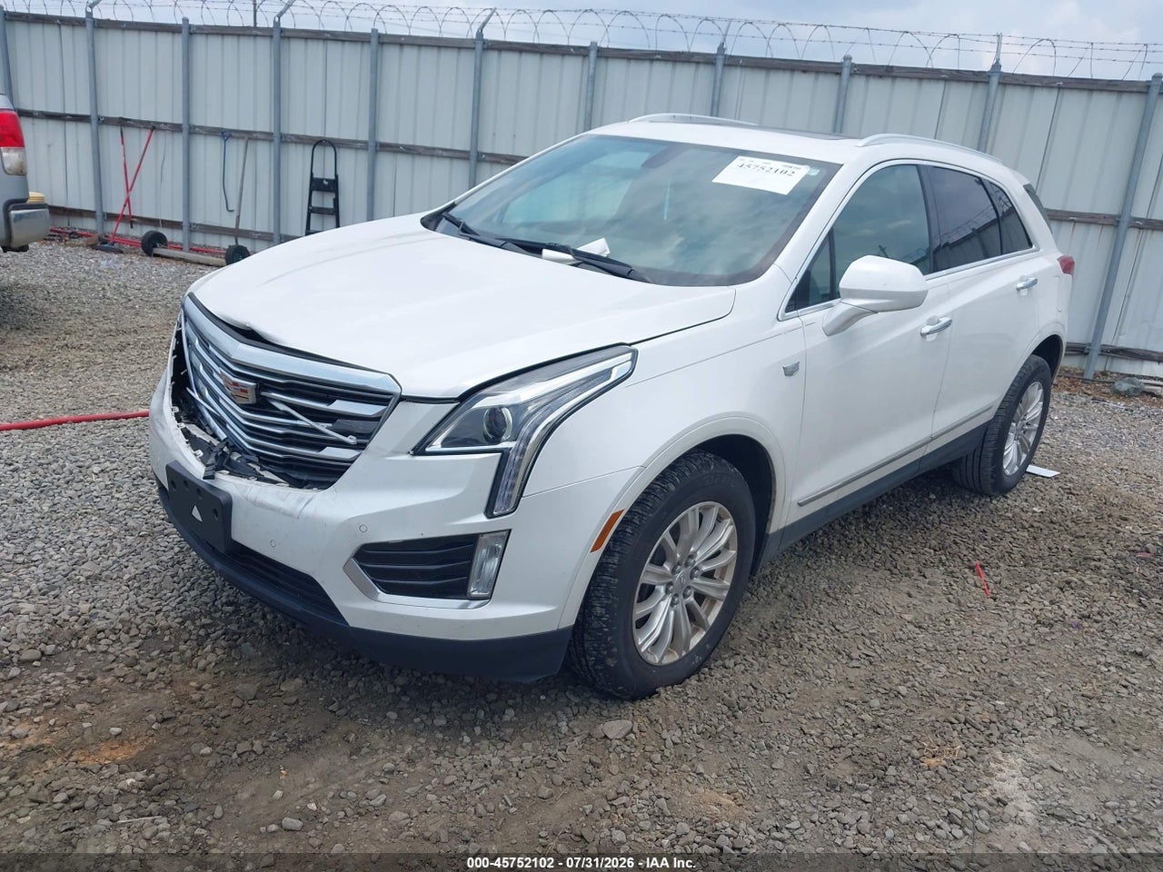 2017 CADILLAC XT5 LUXURY · 2/11