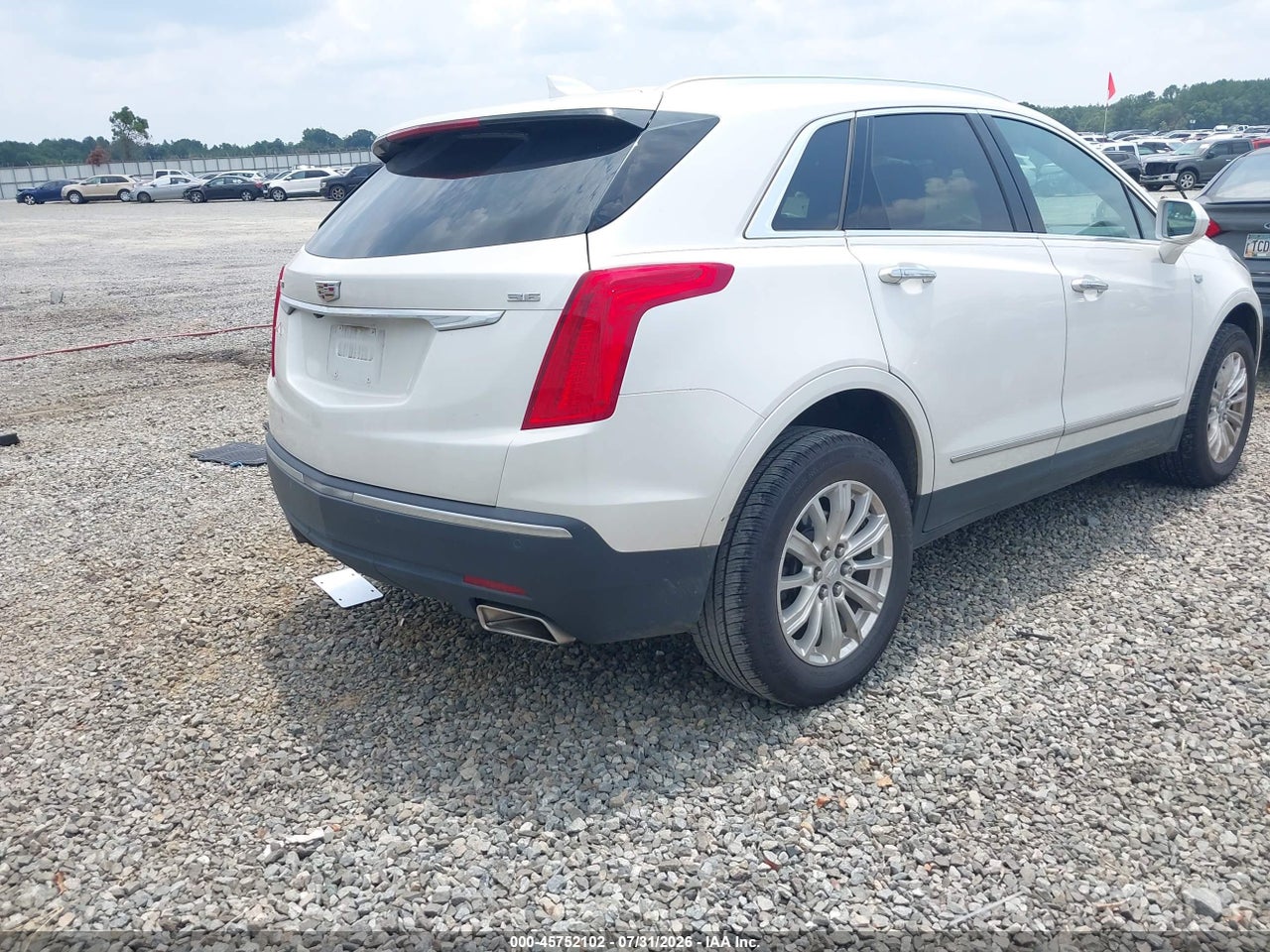 2017 CADILLAC XT5 LUXURY · 4/11
