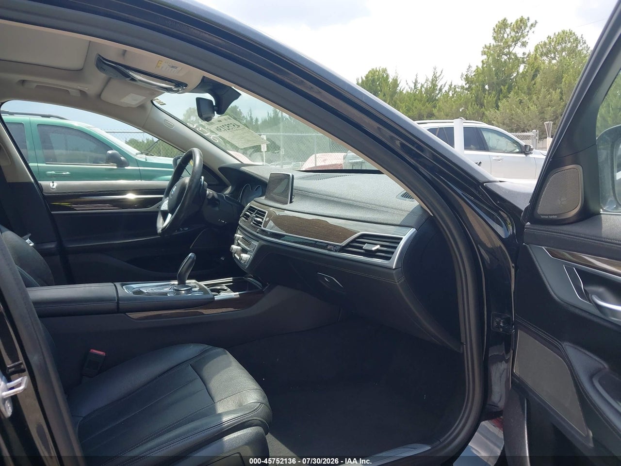 WBA7E2C52KB****** · 2019 BMW 740I   · 5/11